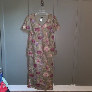 DB Collection Skirt Suit